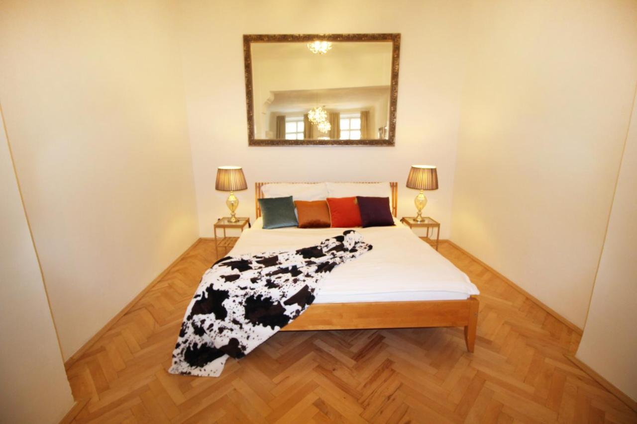 Fano Apartments Old Town براغ المظهر الخارجي الصورة